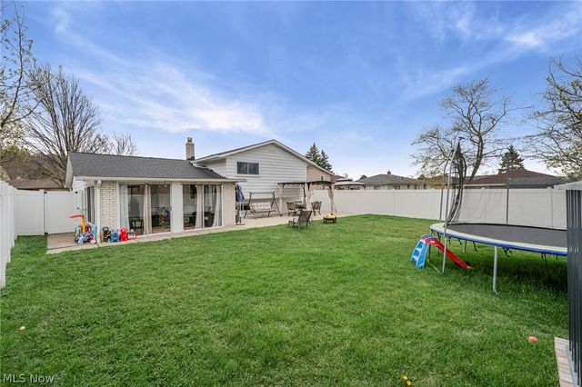 5520 Ralston Drive, Parma, OH 44129