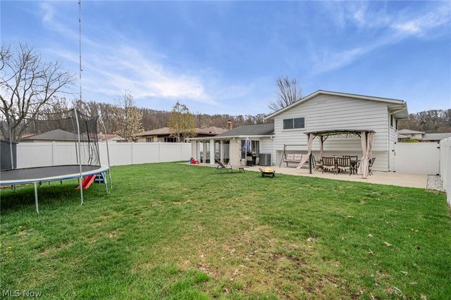 5520 Ralston Drive, Parma, OH 44129