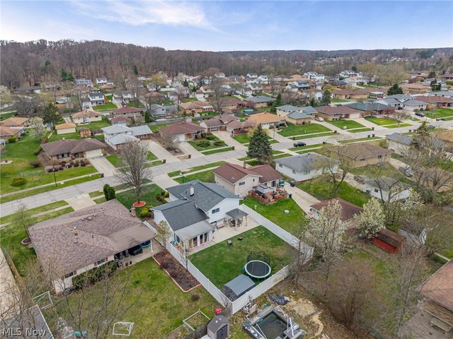 5520 Ralston Drive, Parma, OH 44129