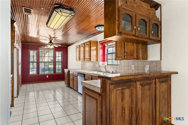 1802 Wolverine Trail, Harker Heights, TX 76548