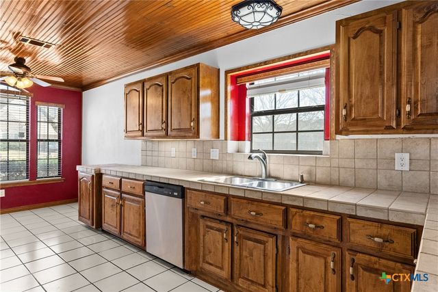 1802 Wolverine Trail, Harker Heights, TX 76548