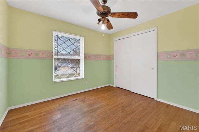 1125 Hawkstone Lane, St Louis, MO 63125