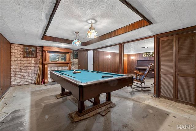 1125 Hawkstone Lane, St Louis, MO 63125