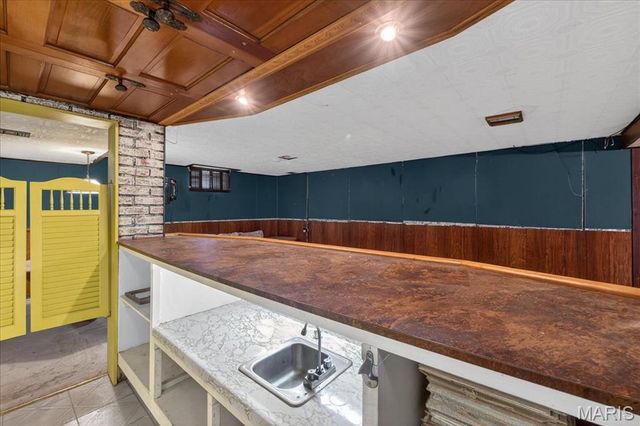 1125 Hawkstone Lane, St Louis, MO 63125