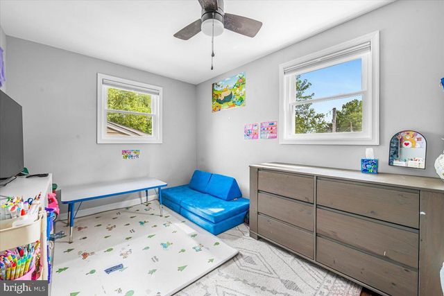 4610 COACHWAY DR, Rockville, MD 20852