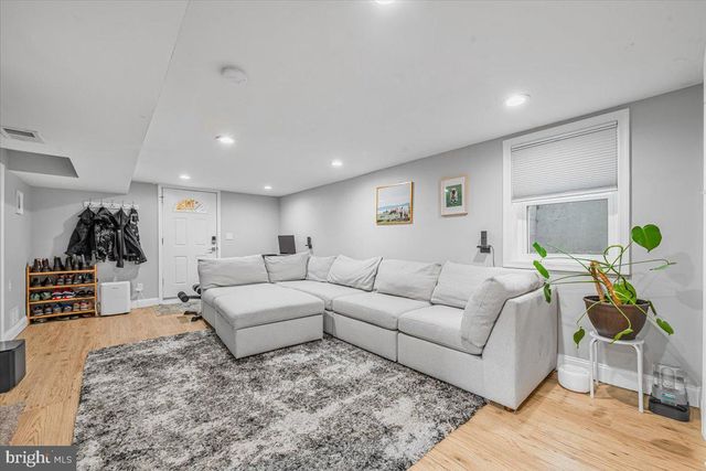 4610 COACHWAY DR, Rockville, MD 20852