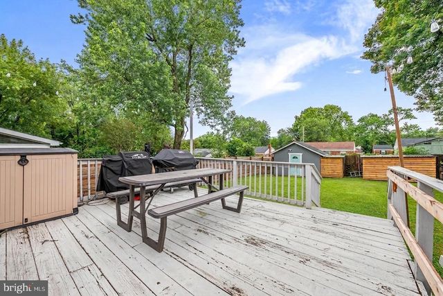 4610 COACHWAY DR, Rockville, MD 20852