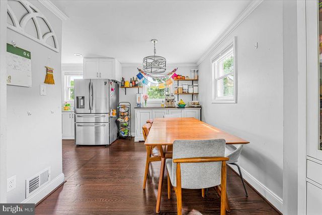 4610 COACHWAY DR, Rockville, MD 20852