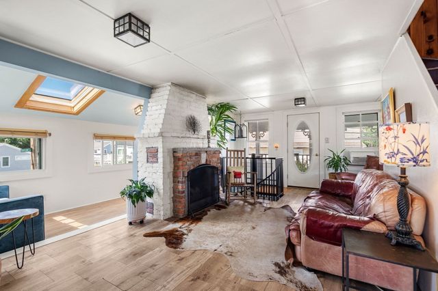 1 Barker Street, Newburyport, MA 01950