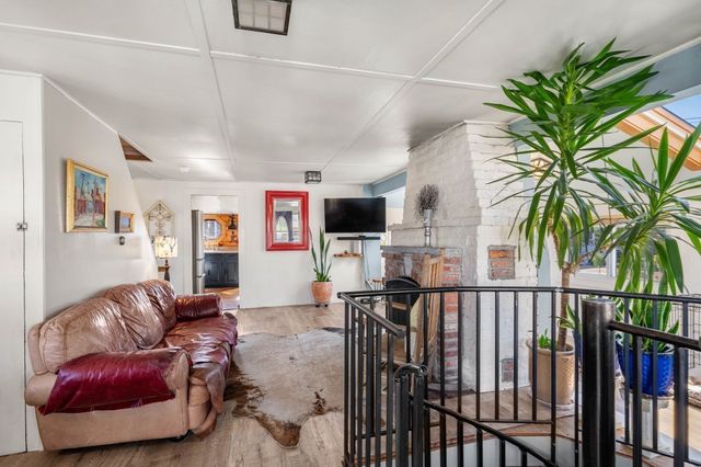 1 Barker Street, Newburyport, MA 01950