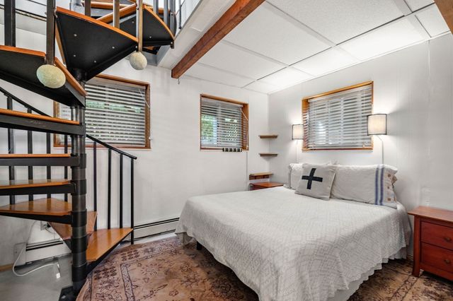 1 Barker Street, Newburyport, MA 01950