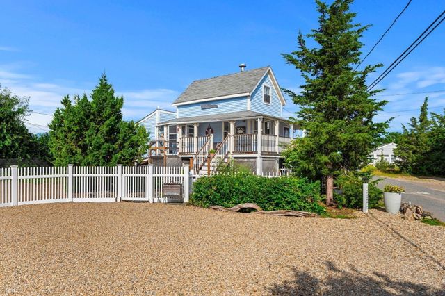 1 Barker Street, Newburyport, MA 01950