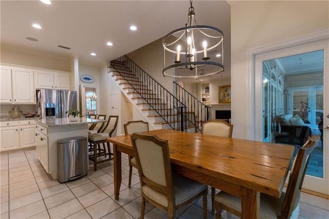 5 St Charles Place, Daphne, AL 36526