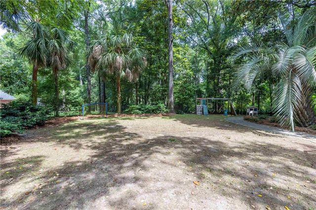 5 St Charles Place, Daphne, AL 36526