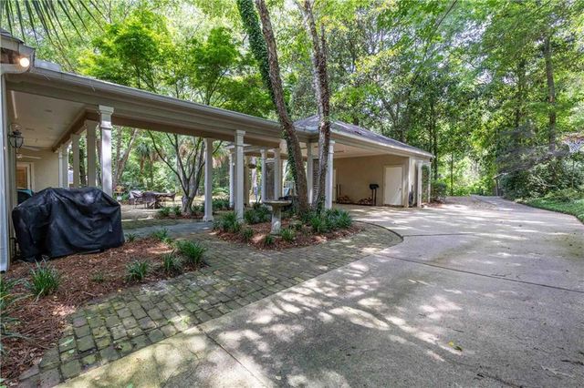 5 St Charles Place, Daphne, AL 36526
