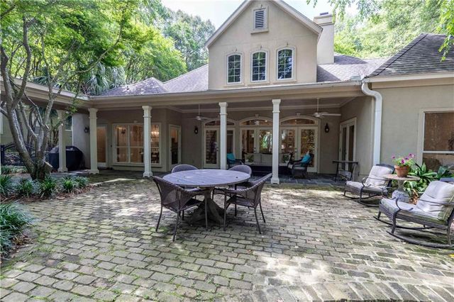 5 St Charles Place, Daphne, AL 36526