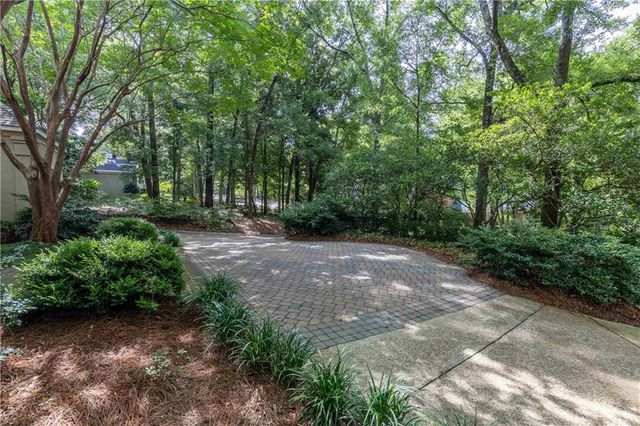 5 St Charles Place, Daphne, AL 36526