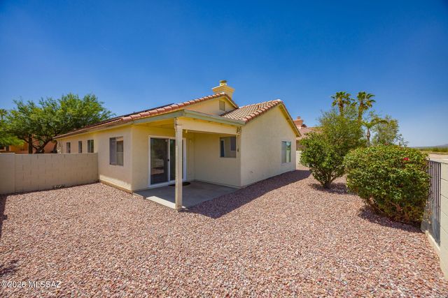 8684 N Sayante Way, Tucson, AZ 85743