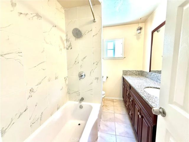 1946 Dawson Avenue, Signal Hill, CA 90755