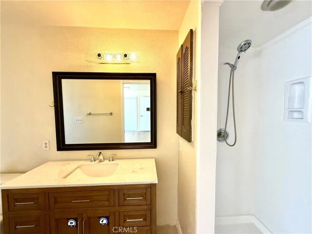 1946 Dawson Avenue, Signal Hill, CA 90755
