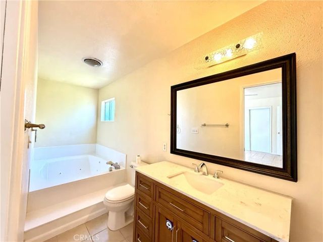 1946 Dawson Avenue, Signal Hill, CA 90755