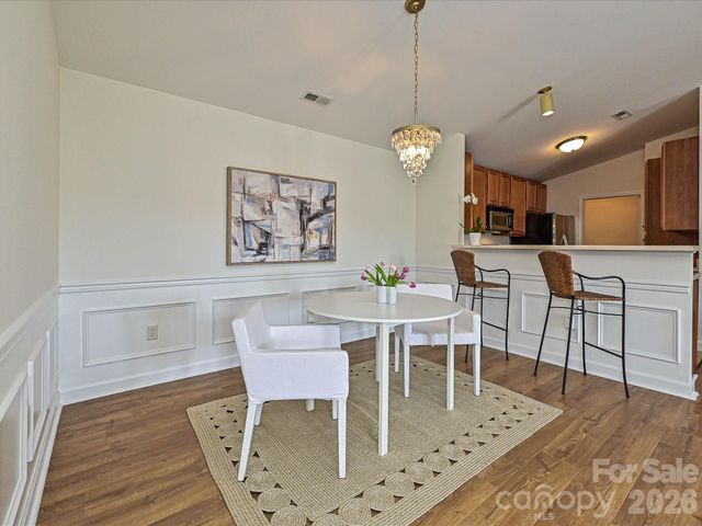 11873 Ridgeway Park Drive, Charlotte, NC 28277