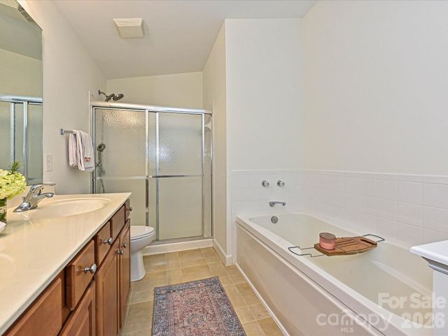 11873 Ridgeway Park Drive, Charlotte, NC 28277