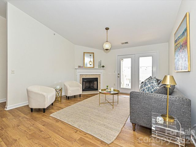 11873 Ridgeway Park Drive, Charlotte, NC 28277