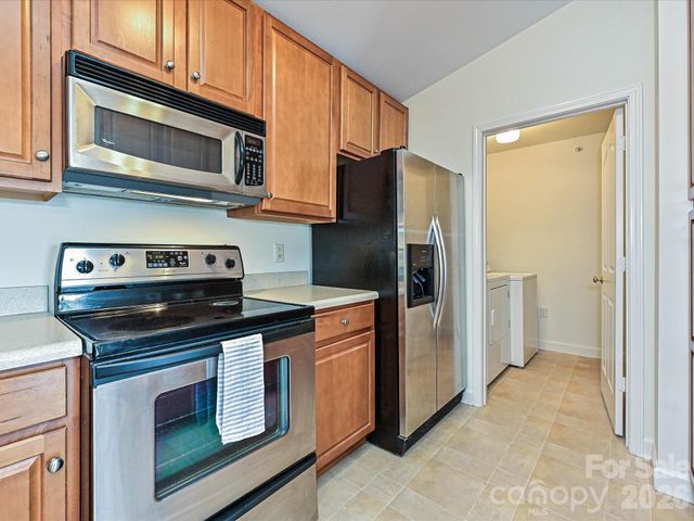 11873 Ridgeway Park Drive, Charlotte, NC 28277