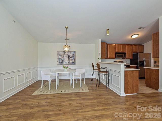 11873 Ridgeway Park Drive, Charlotte, NC 28277