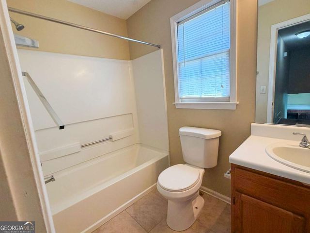 2995 Chesilhurst Court, Powder Springs, GA 30127