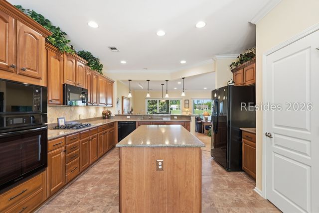 24 Wendover Ct, Bluffton, SC 29909