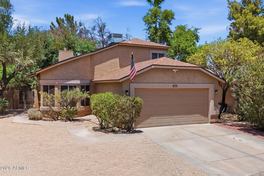 19050 N 30TH Place, Phoenix, AZ 85050 — exterior