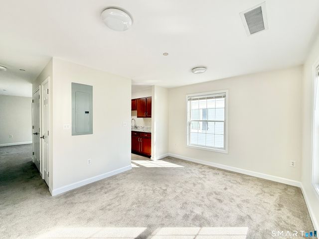 37 Fairfield Avenue, Stamford, CT 06902