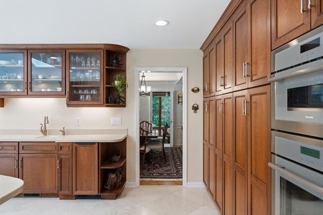 7 Cochran Court, Charleston, SC 29407