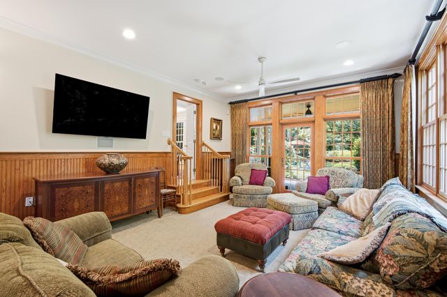 7 Cochran Court, Charleston, SC 29407