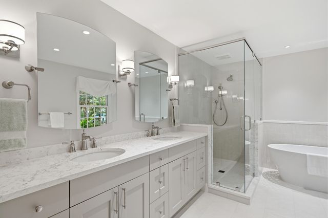7 Cochran Court, Charleston, SC 29407