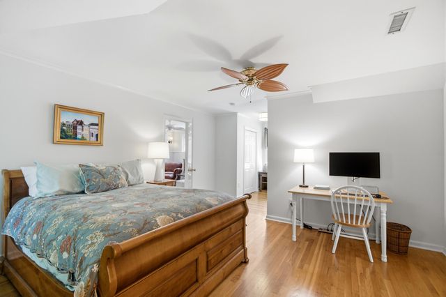 7 Cochran Court, Charleston, SC 29407