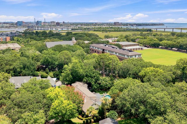 7 Cochran Court, Charleston, SC 29407