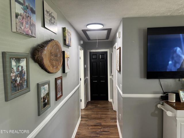 51 Rhododendron Circle, Crossville, TN 38555