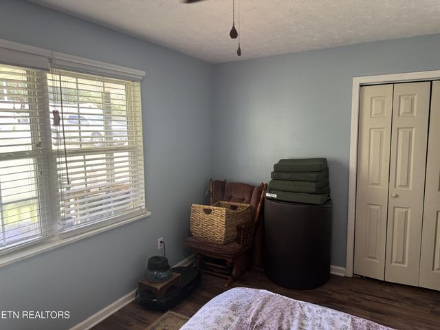 51 Rhododendron Circle, Crossville, TN 38555