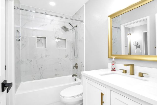 17106 Creekside Circle, Morgan Hill, CA 95037