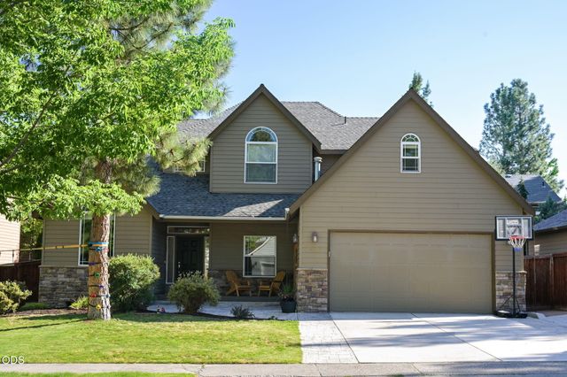 19976 Heron Loop, Bend, OR 97702