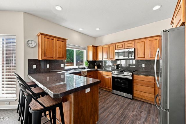 19976 Heron Loop, Bend, OR 97702