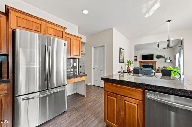 19976 Heron Loop, Bend, OR 97702