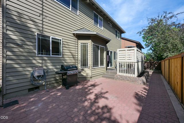 19976 Heron Loop, Bend, OR 97702