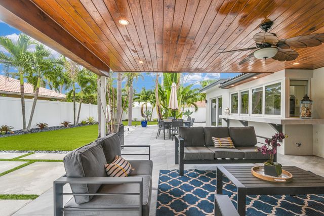 701 Appleby Street, Boca Raton, FL 33487
