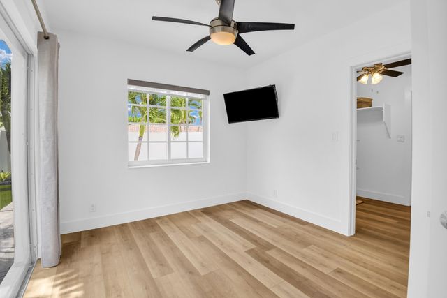 701 Appleby Street, Boca Raton, FL 33487
