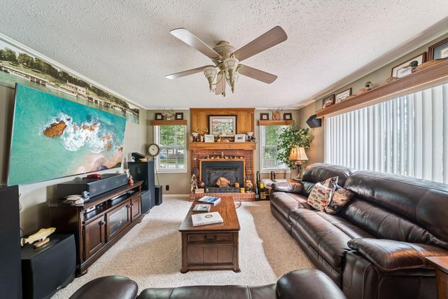 275 Cliff Heights, Disney, OK 74340