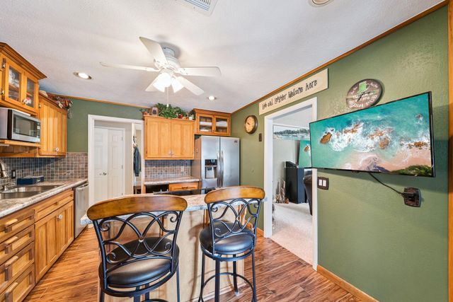 275 Cliff Heights, Disney, OK 74340